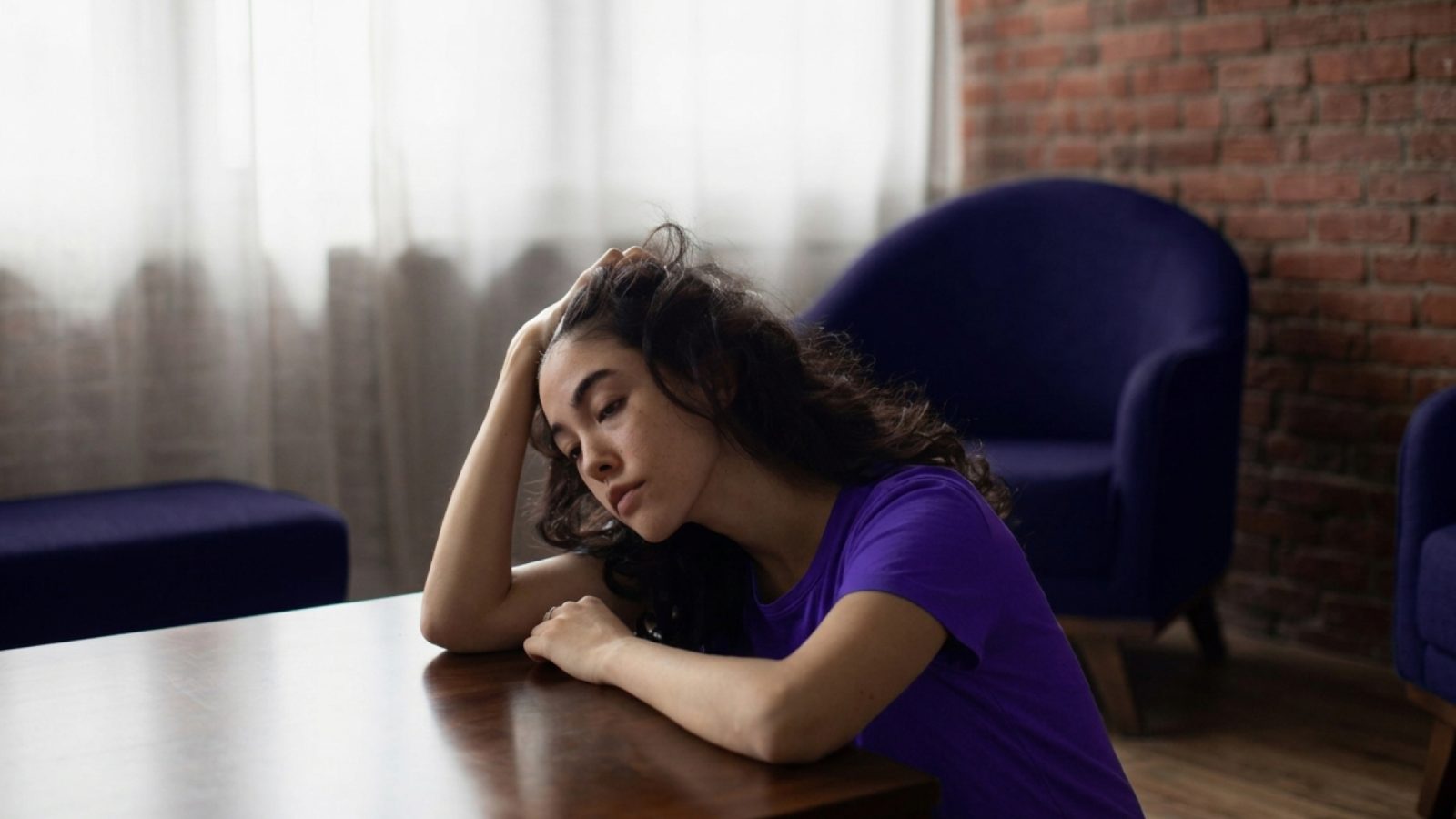 Mental Yorgunluk Nedir? Psikolojik Yorgunluğun Belirtileri ve Nedenleri