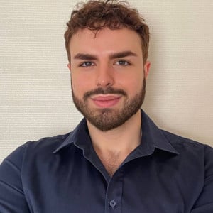 Expert Therapist Batuhan Uğraş